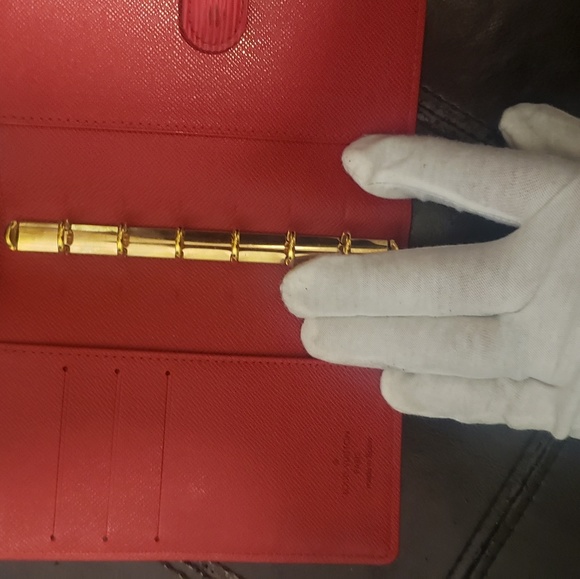 Red Louis Vuitton agenda (PM) - Picture 2 of 6